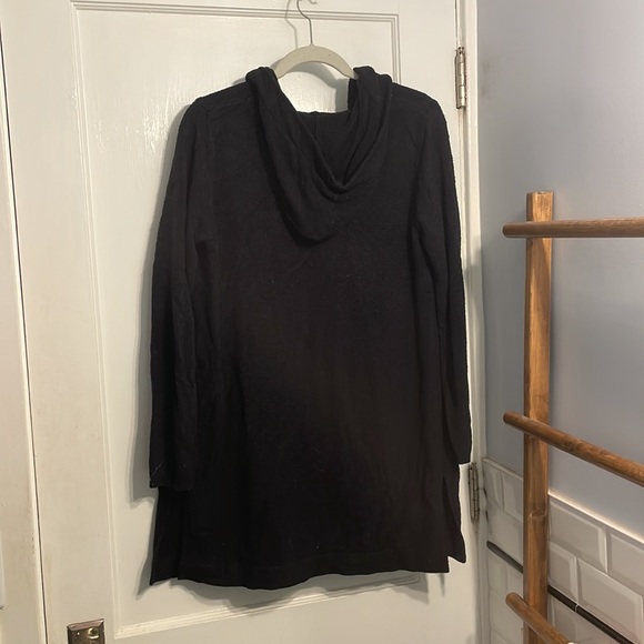 Barefoot Dreams CozyChic Lite Hooded Cardi in Black - Picture 3 of 6